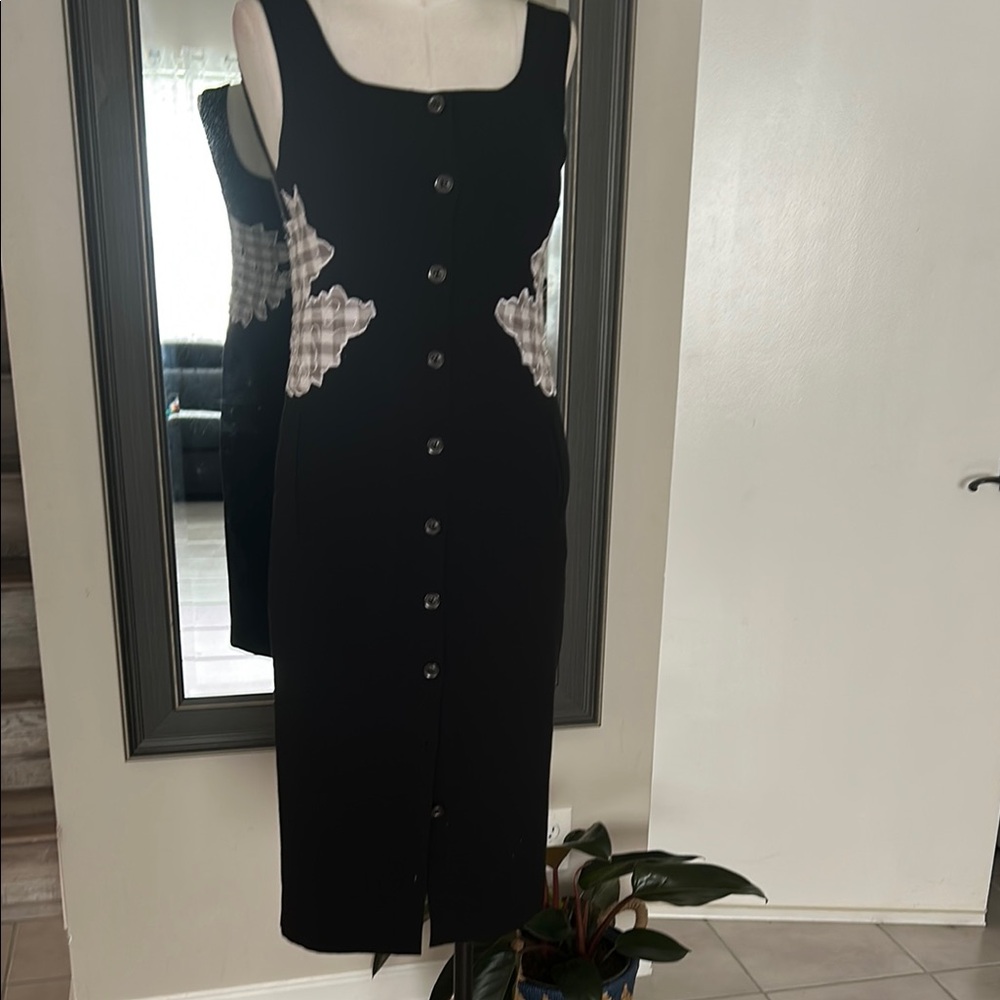 VTG Silk Blend Embroidered Black Square Neck Elegant Black Button-Down Dress S
